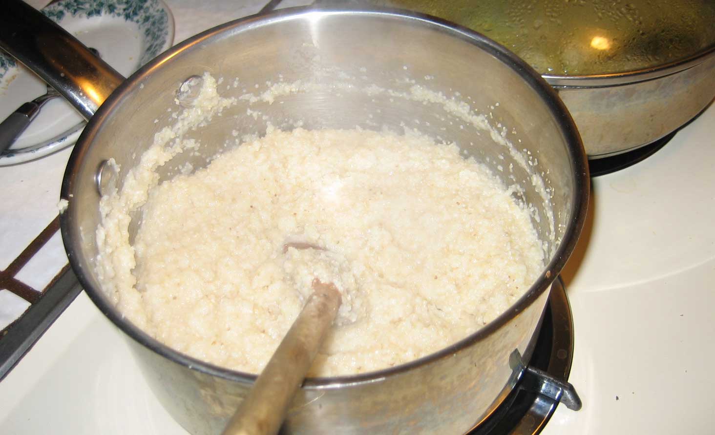 grits_in_pot.jpg