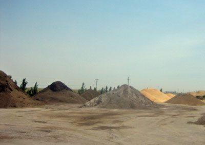 j_46_piles.jpg