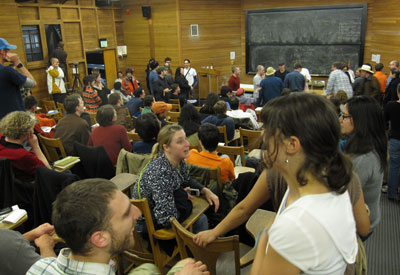 32w_the_room the hall