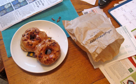 d_whole_donuts